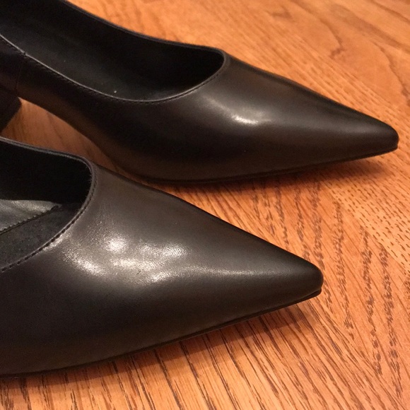 Kayana by Vaneli - Picture 3 of 8